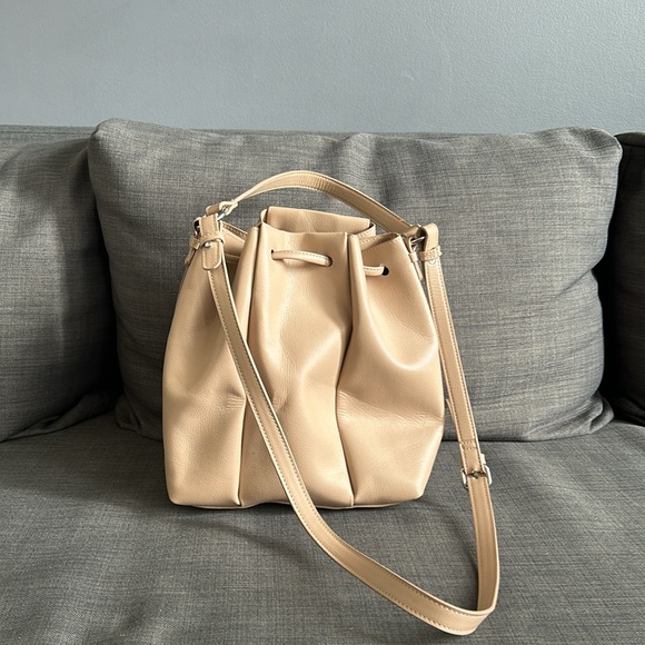 Zara Nude Bucket Bag - Picture 2 of 5